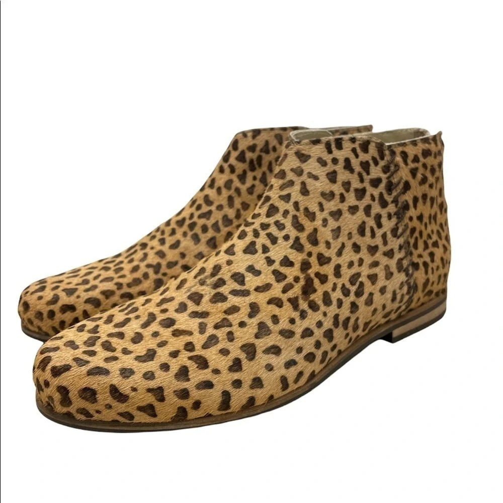 Boden Johnnie B Leopard Print Calf Hair Booties EU 37 Chelsea Boots
